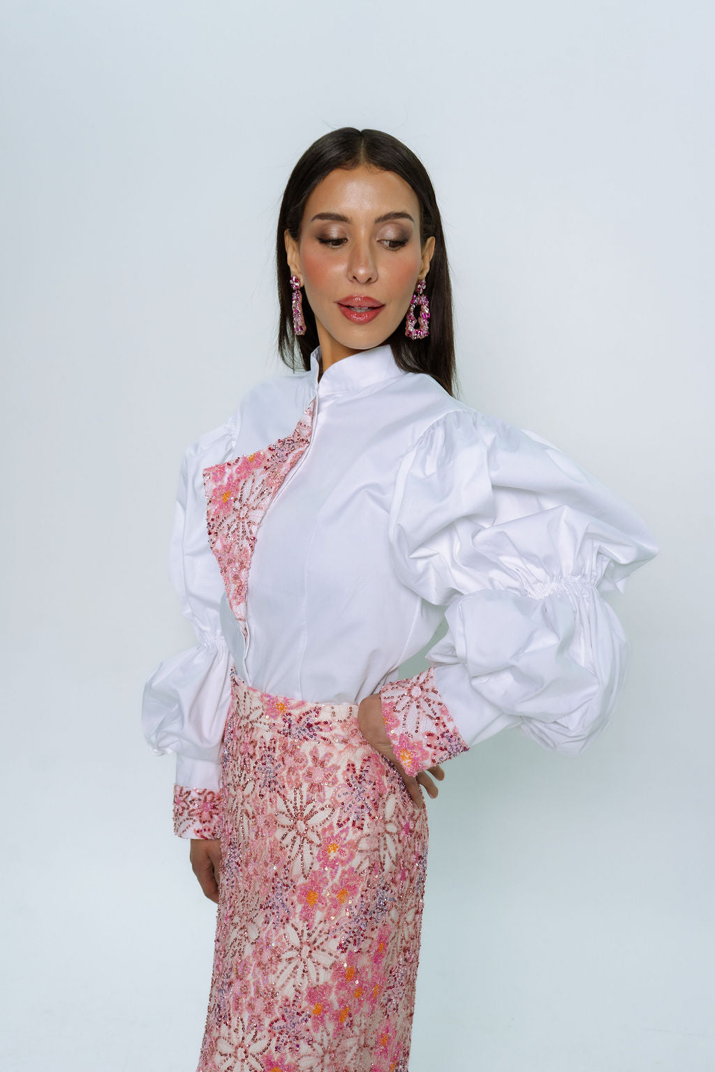 Chantilly Beaded Lace Balloon Sleeve Poplin Top